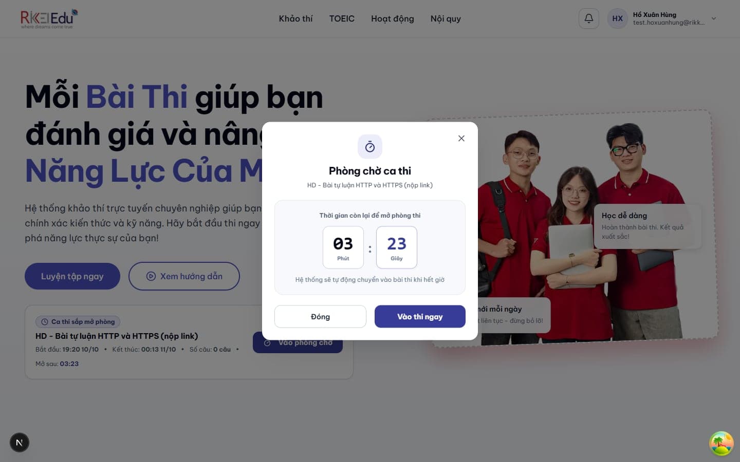 Hộp Phòng chờ ca thi với đồng hồ đếm ngược